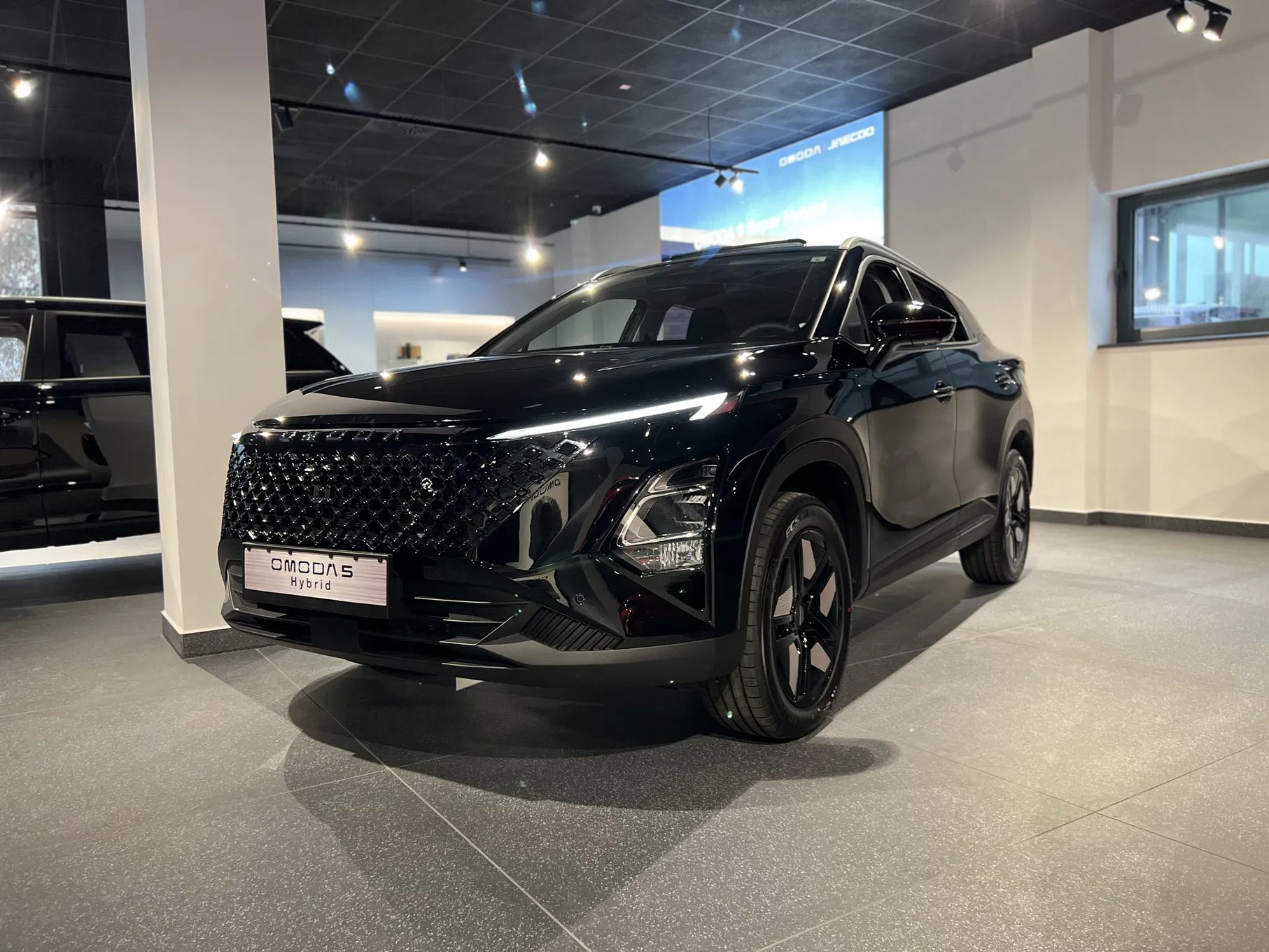 OMODA 5 Hybrid | Premium | Carbon Black | Ubezpieczenie 1 zł