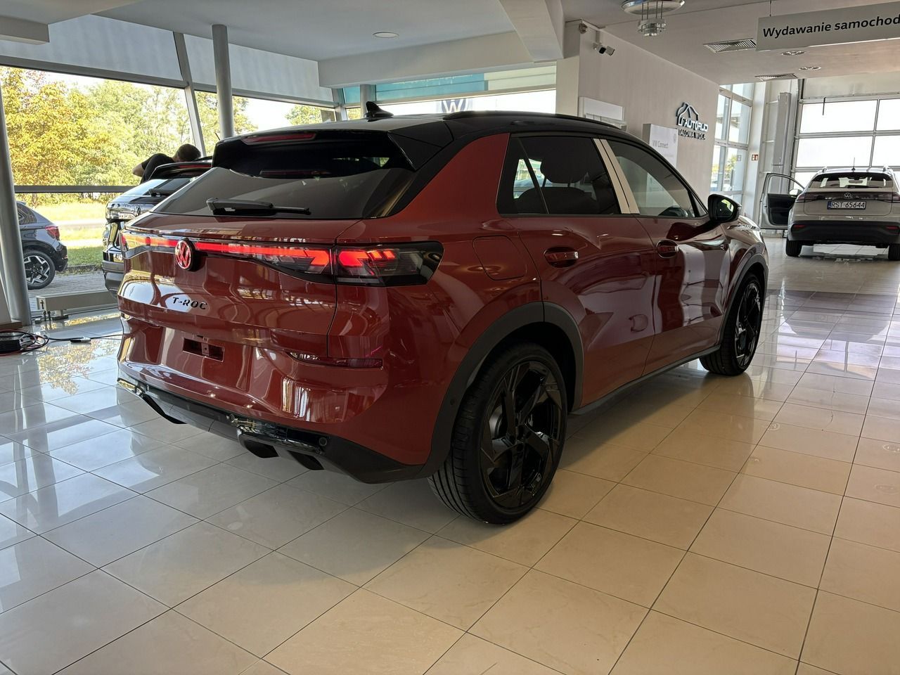 R-Line 1.5 eTSI 150KM automat DSG Reflektory IQ. Light Led Matrix Tech