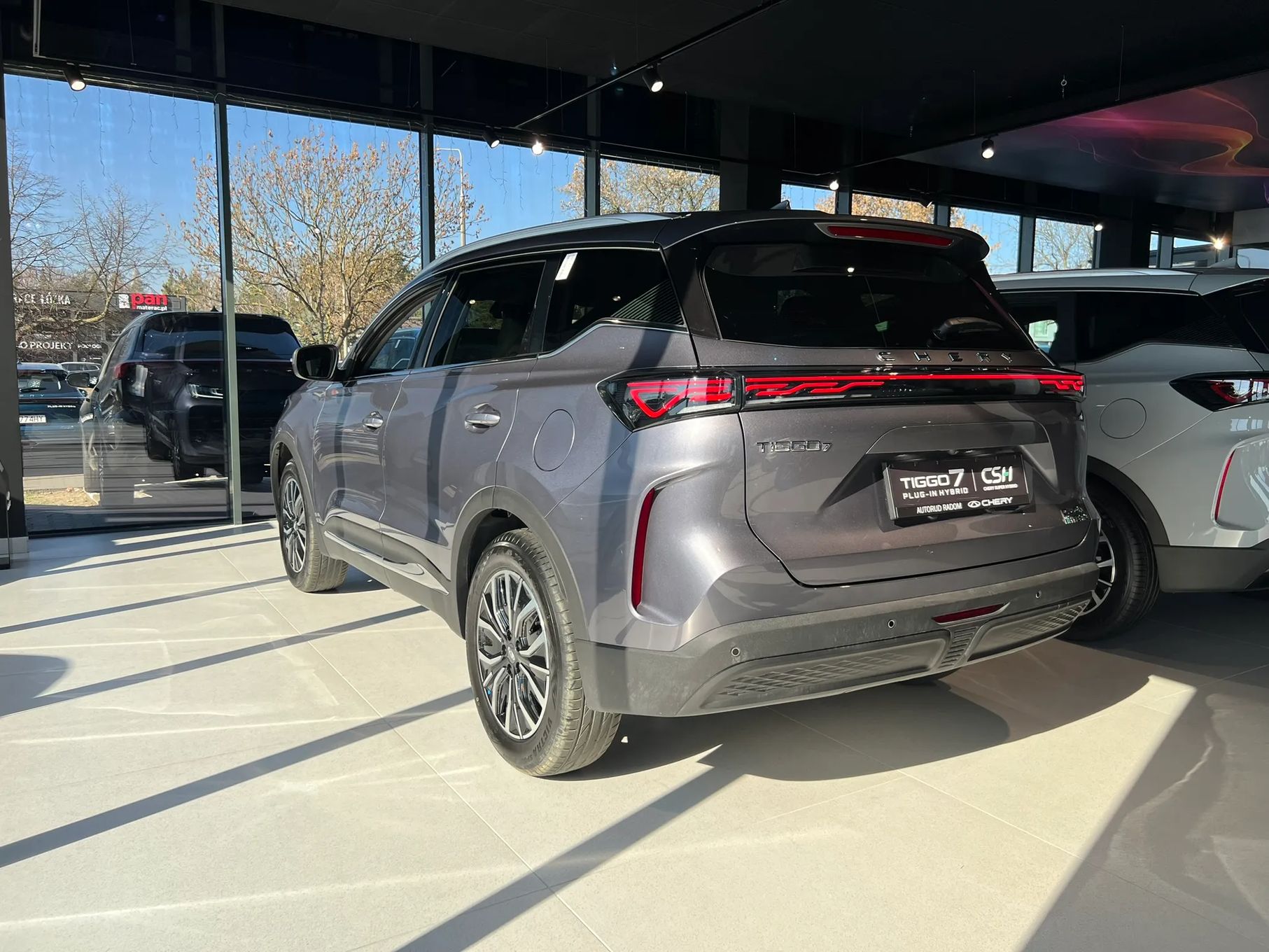 TIGGO 7 PHEV Prestige | Cool Gray | Ubezpieczenie 1 zł | 154 900 PLN